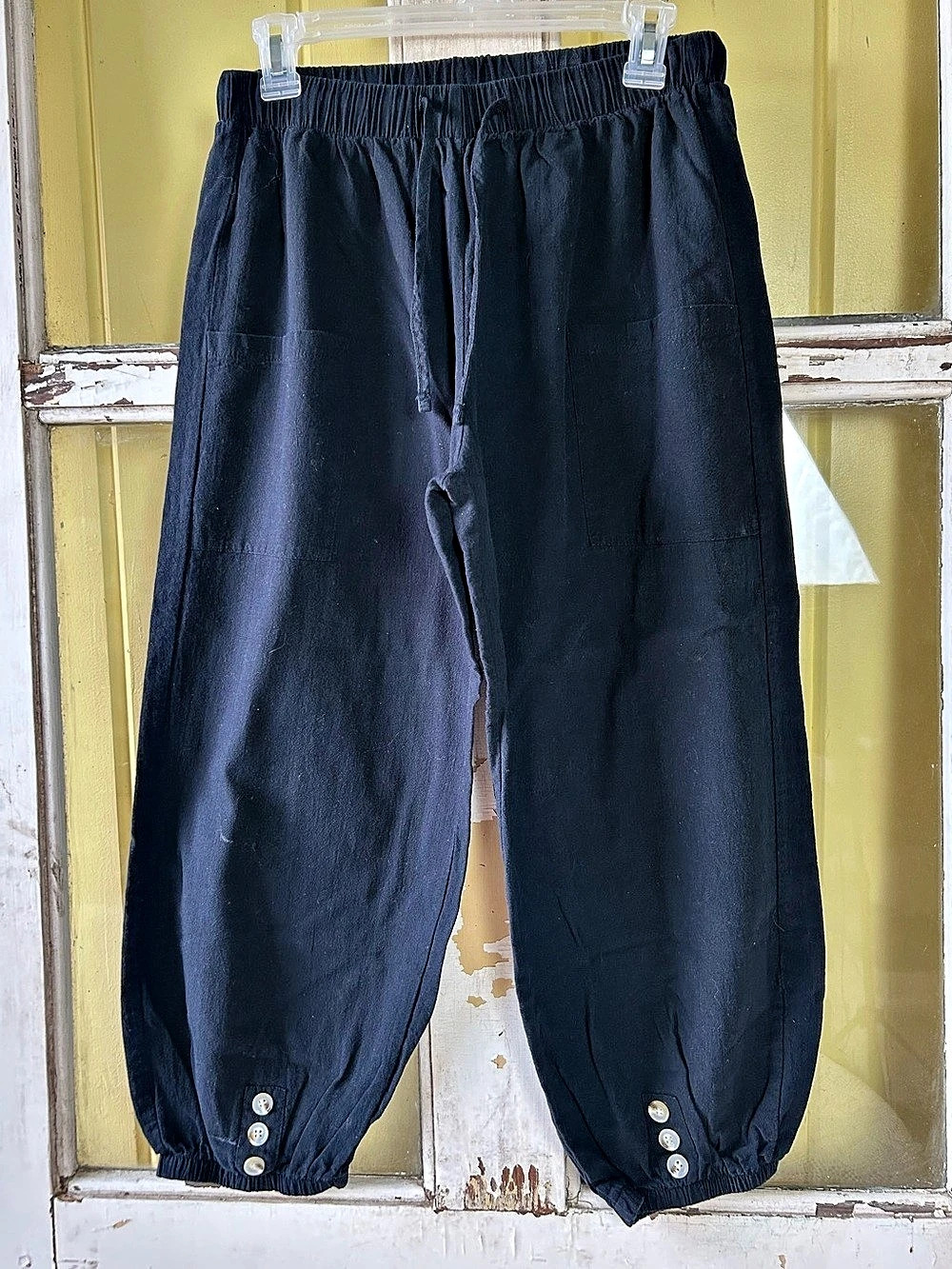 Women’s Cotton Linen Capri Pants